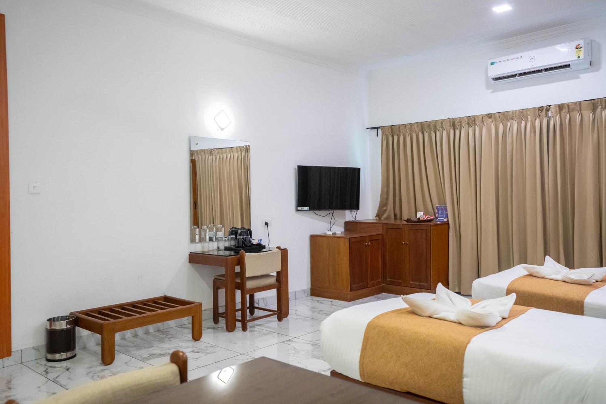 Casino Hotels Ltd Thrissur Ngoại thất bức ảnh