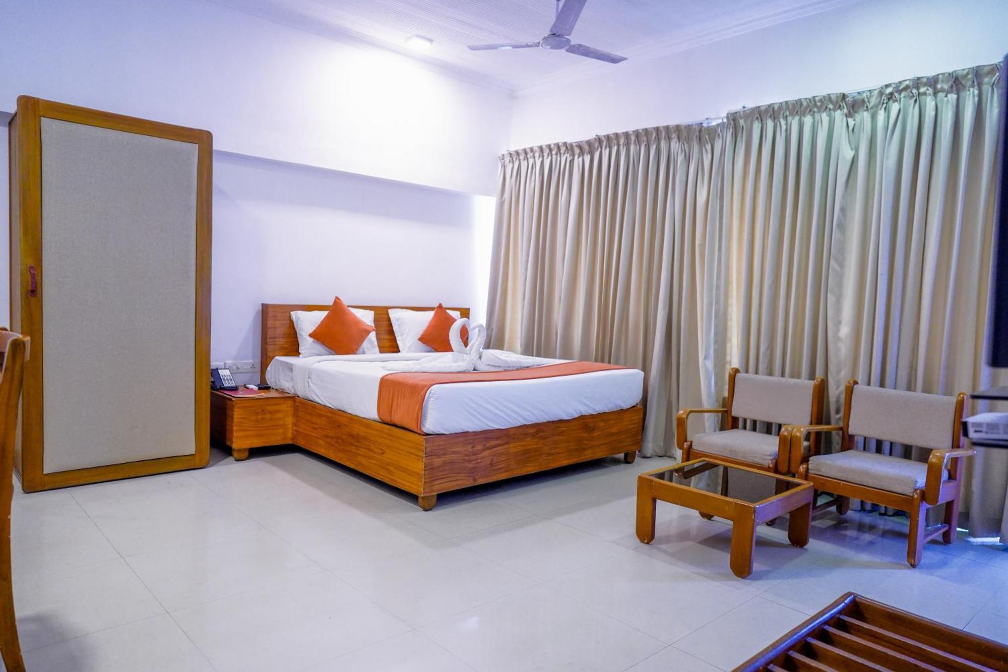 Casino Hotels Ltd Thrissur Ngoại thất bức ảnh