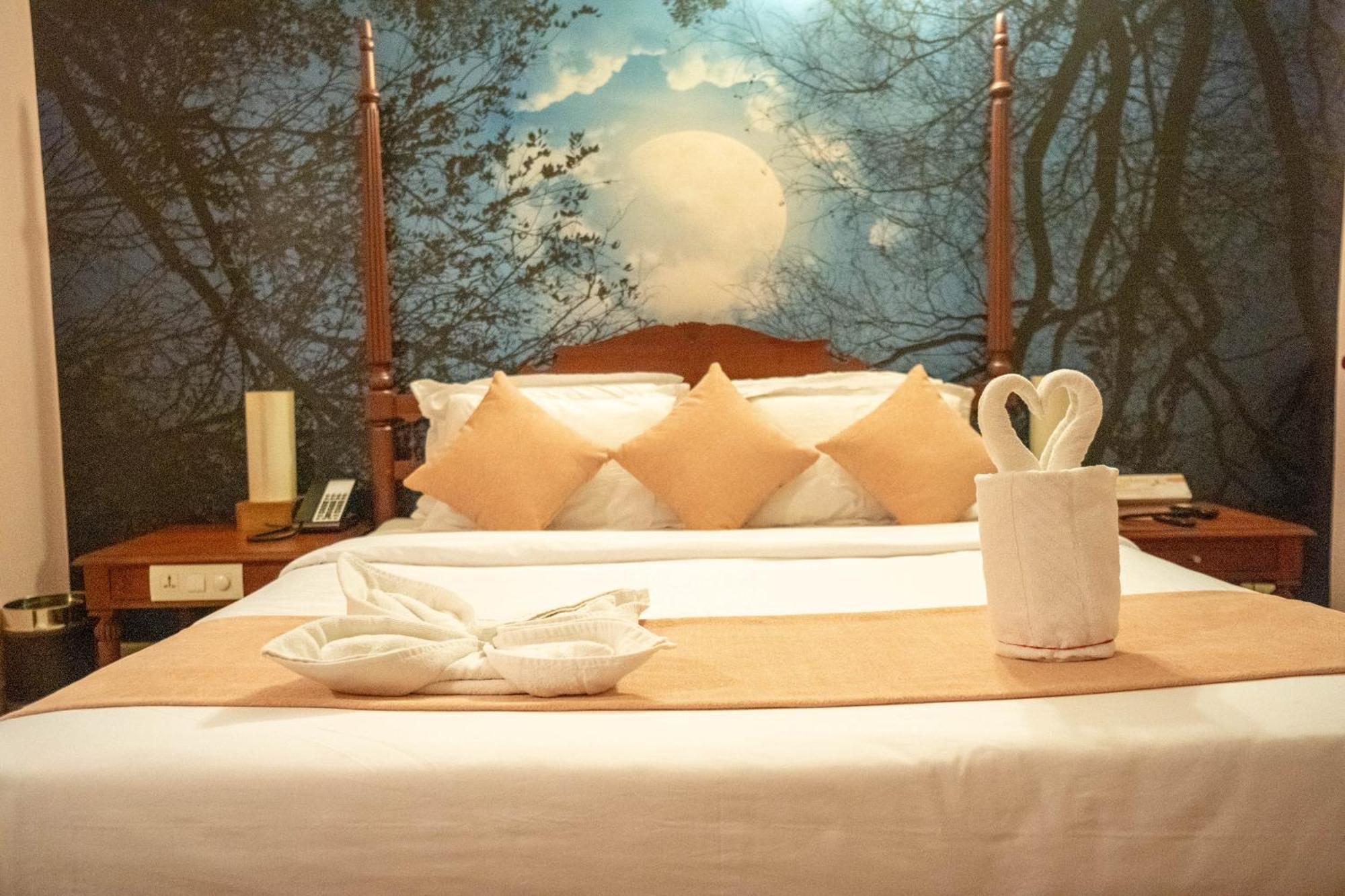 Casino Hotels Ltd Thrissur Ngoại thất bức ảnh