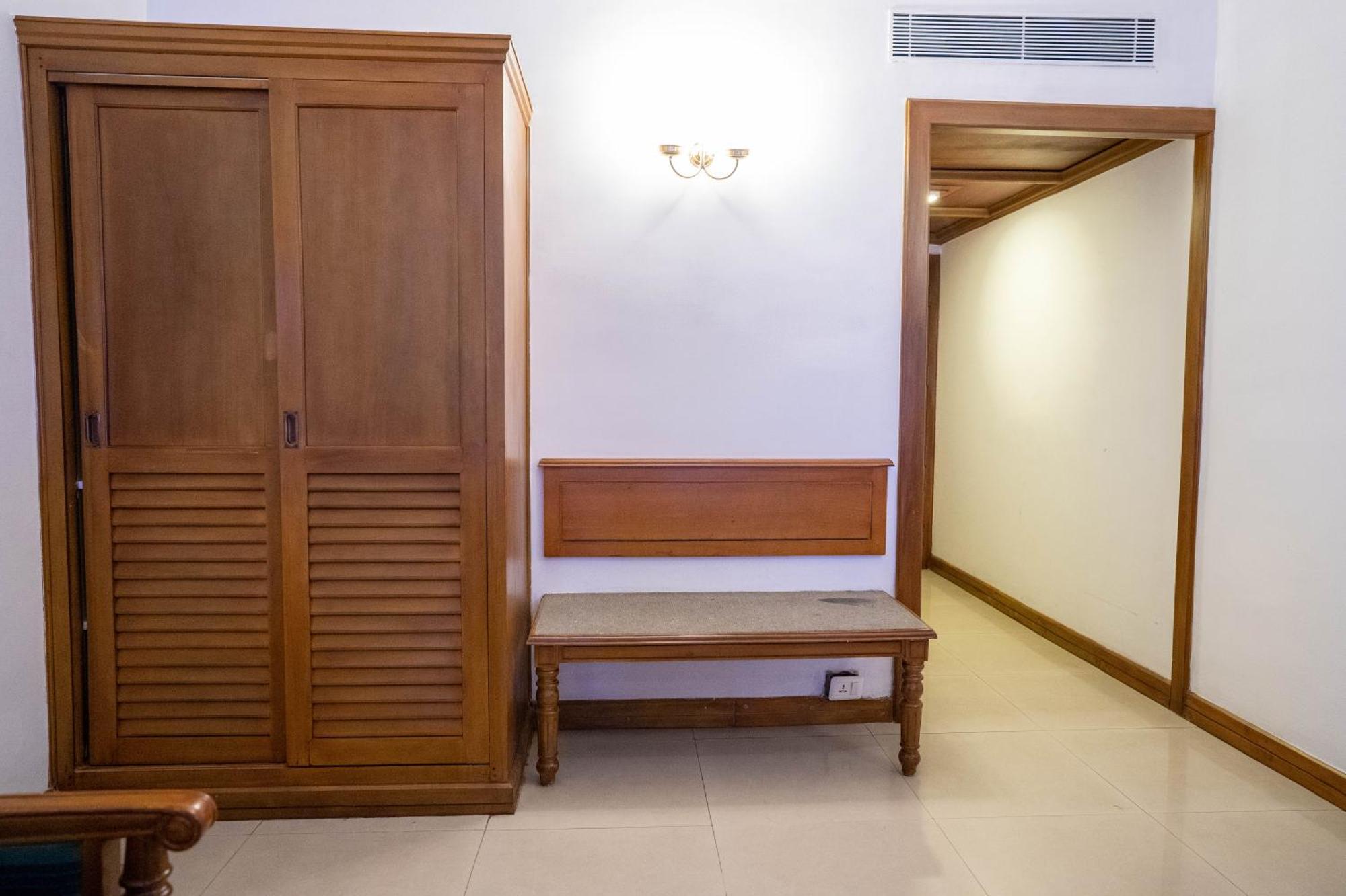 Casino Hotels Ltd Thrissur Ngoại thất bức ảnh