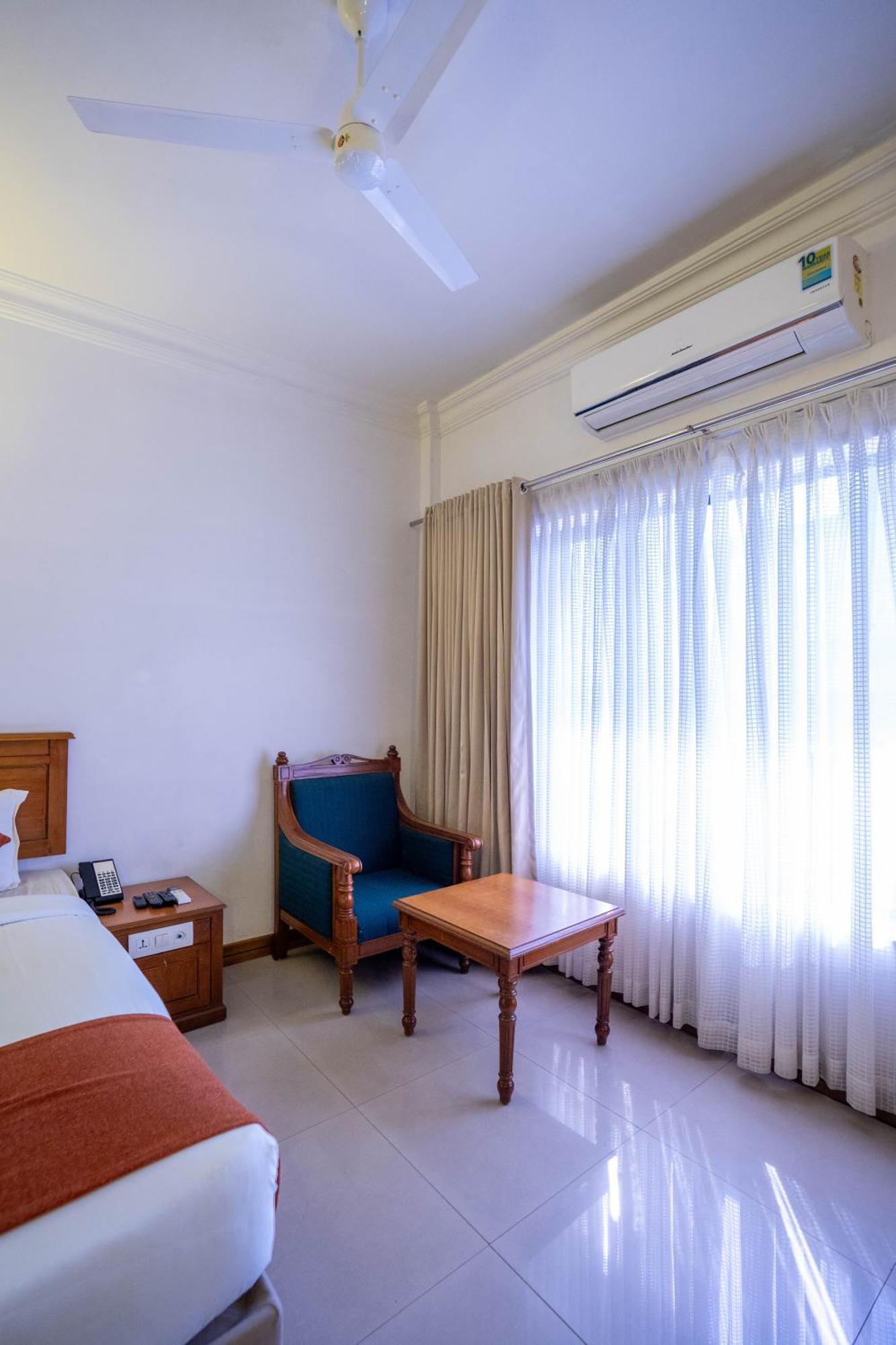 Casino Hotels Ltd Thrissur Ngoại thất bức ảnh