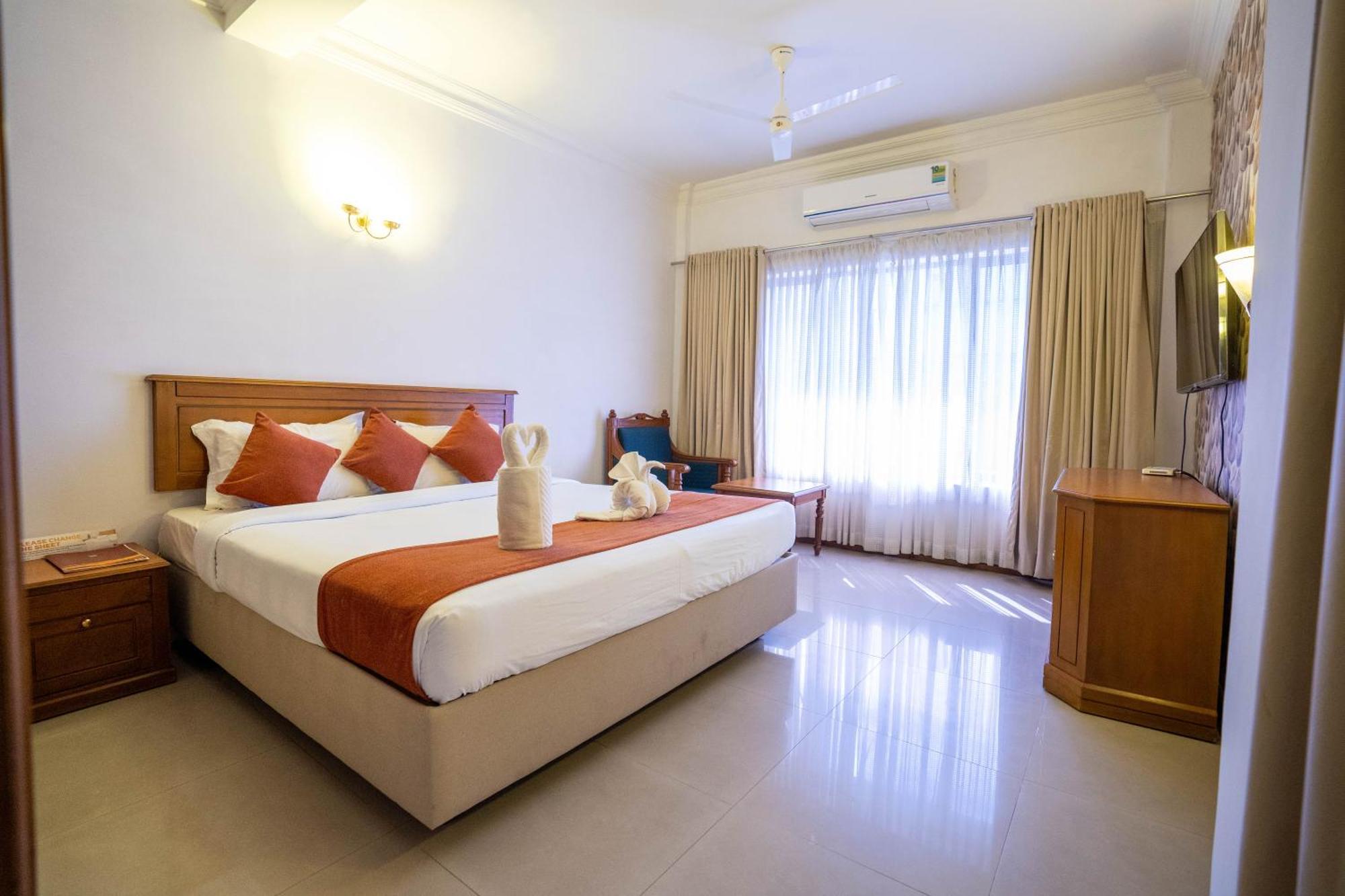 Casino Hotels Ltd Thrissur Ngoại thất bức ảnh