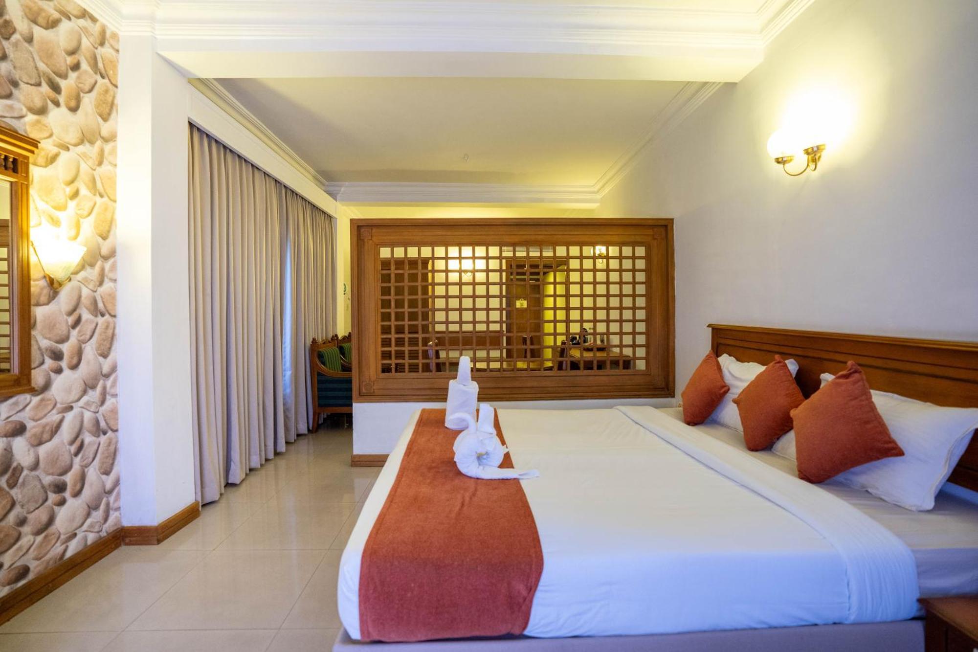 Casino Hotels Ltd Thrissur Ngoại thất bức ảnh