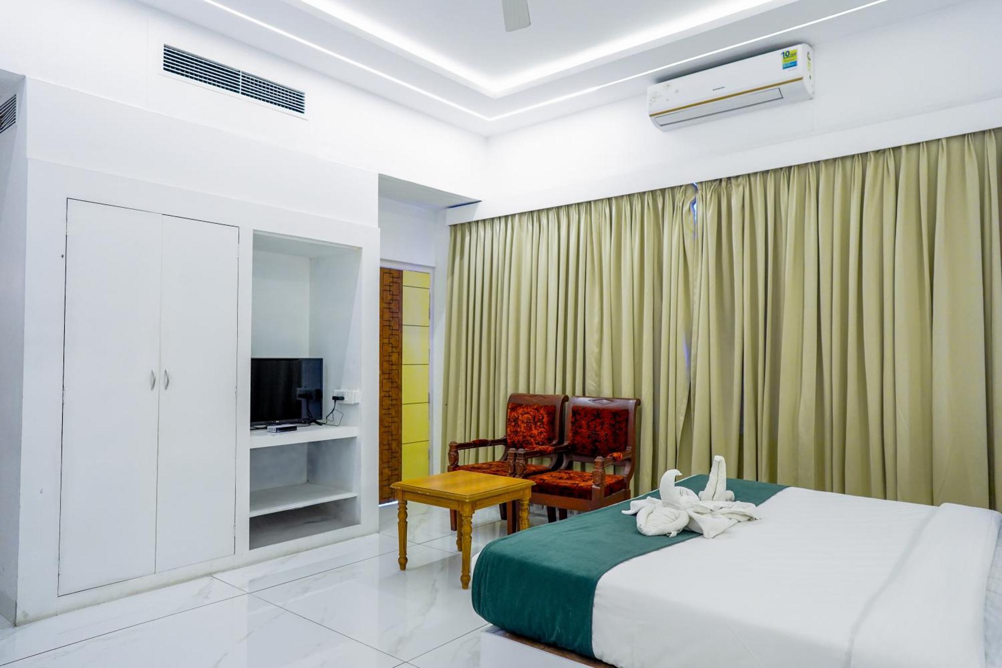 Casino Hotels Ltd Thrissur Ngoại thất bức ảnh